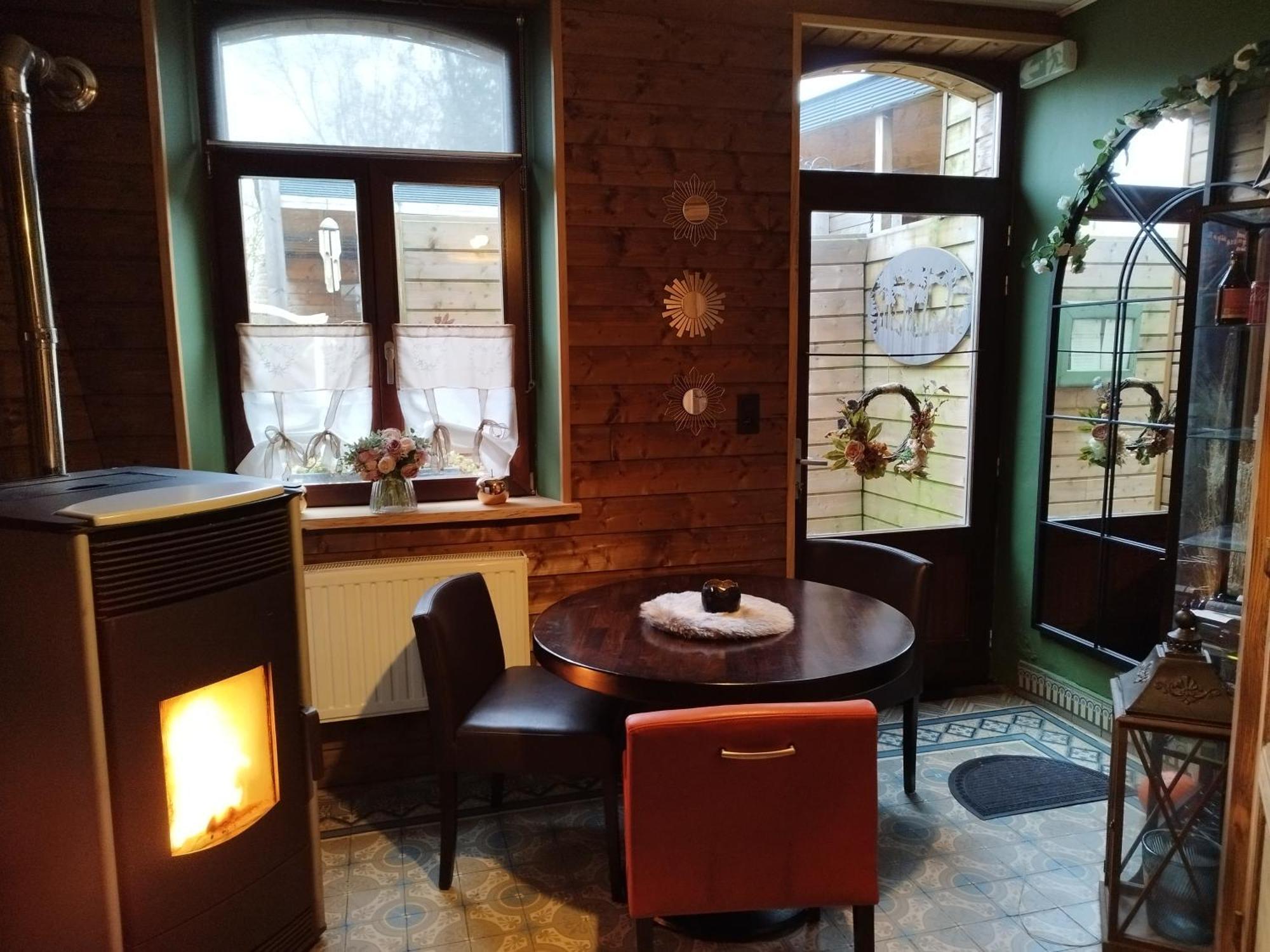 Maison D'Hote Les Notes Endormies Suite Le Refuge Walcourt Eksteriør bilde