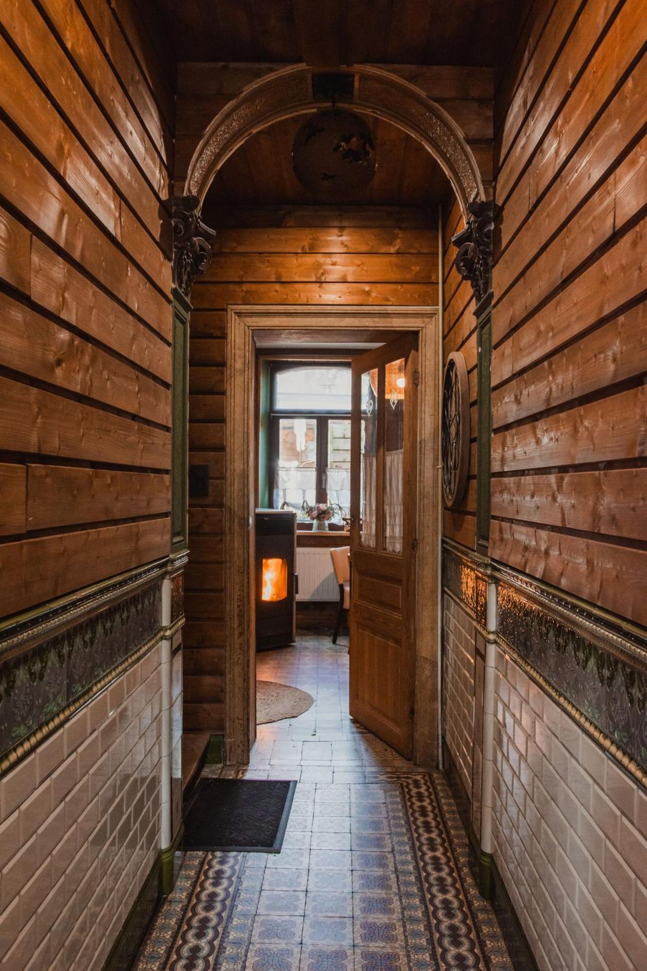 Maison D'Hote Les Notes Endormies Suite Le Refuge Walcourt Eksteriør bilde